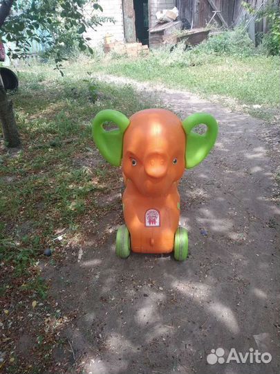 Слон каталка. Толокар