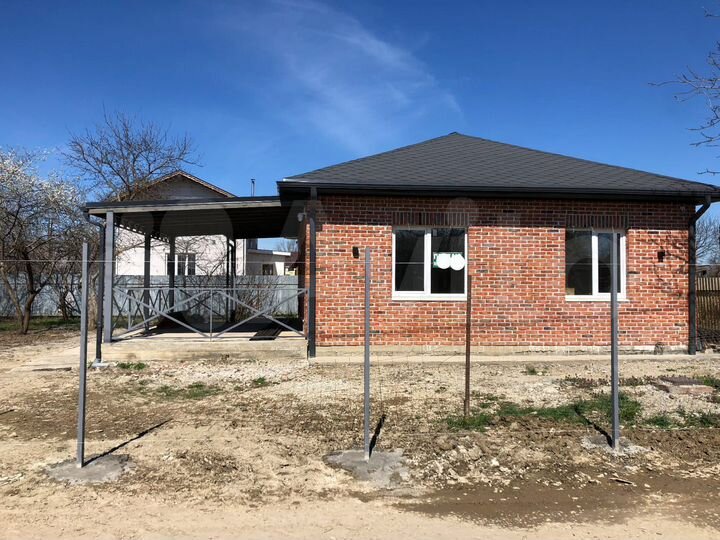 Дом 100 м² на участке 5 сот.