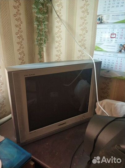 Телевизор Samsung Plano Cамсунг