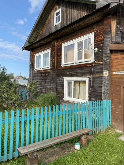 Дом 65,9 м² на участке 11 сот.