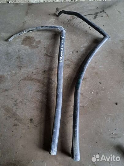 Уплотнитель крыла задний левый Porsche Cayenne