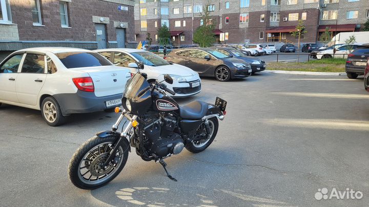 Harley Davidson Sportster 883R