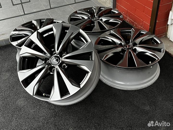 Оригинал С японии lexus F sport диски