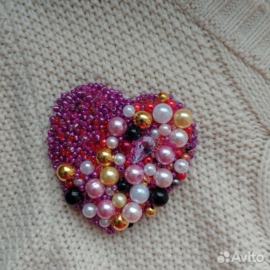 Браслеты,брошь(бисер,бусины)