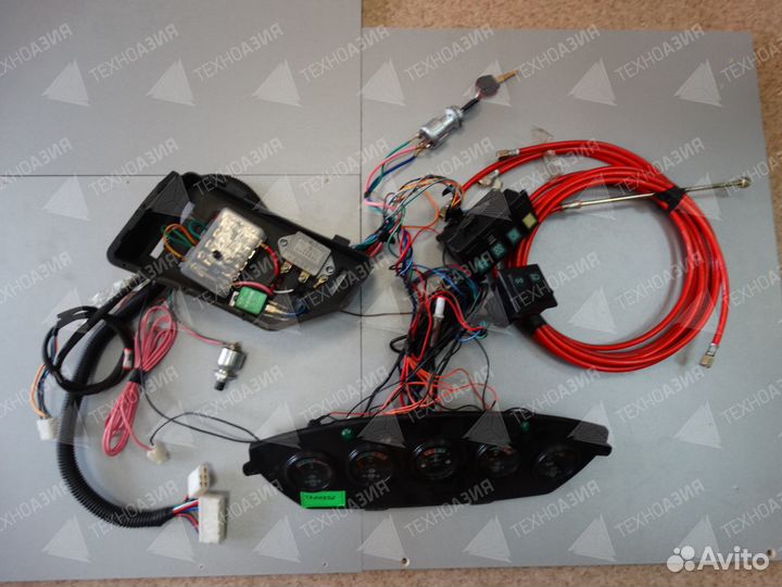 Панель приборов в сборе погрузчика SZM30