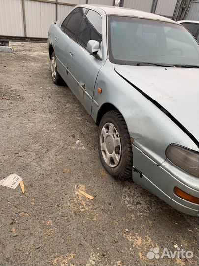 Toyota camry vv10 sv10