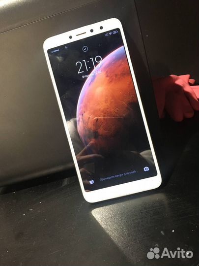 Телефон Xiaomi Redmi s2