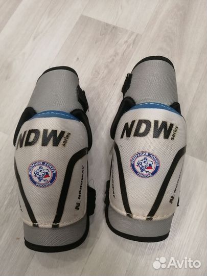 Налокотники хоккейные взрослые