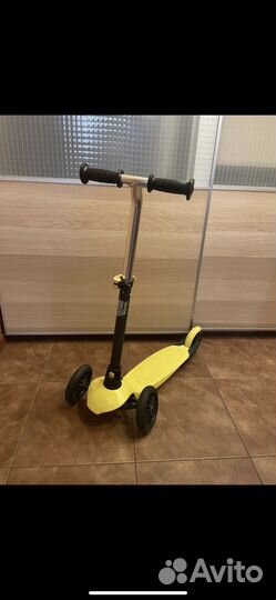 Самокат детский 3х колесный