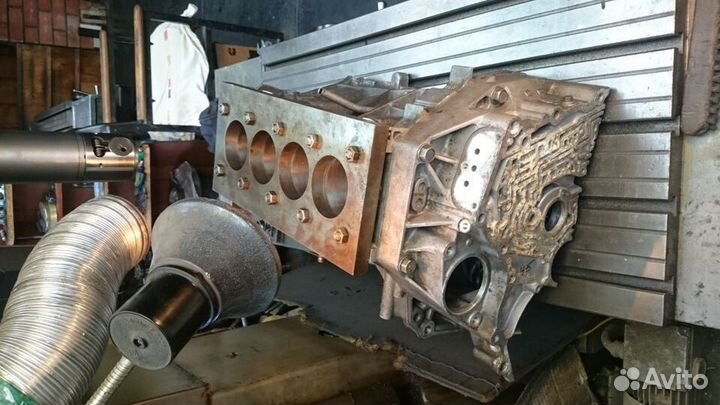 Блок цилиндров с поршнями Honda Acura / Integra