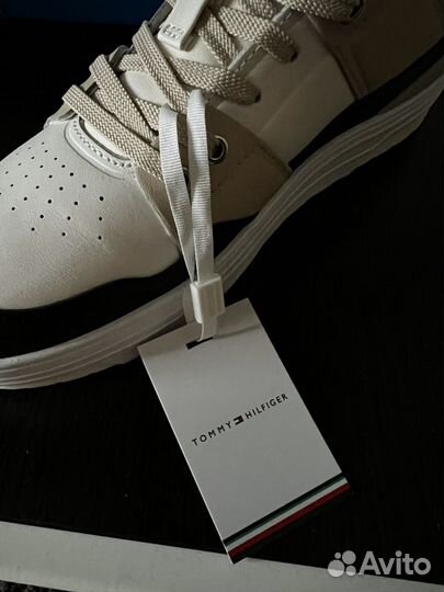 Кожаные кроссовки basket sneaker Tommy Hilfiger 41