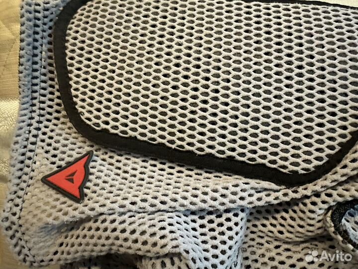 Защитные шорты для занятия спортом