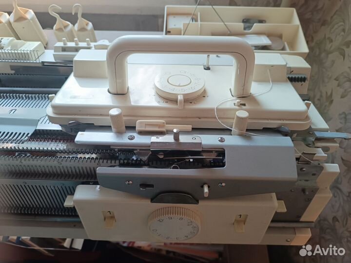 Вязальная машина silver reed 280