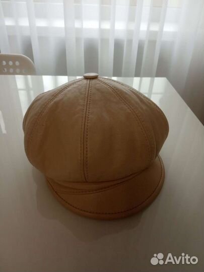 Берет женский