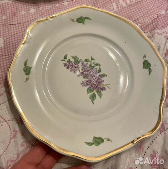 Остатки сервиза Сирень. Дулево