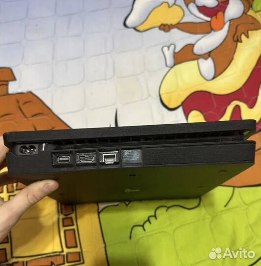 PlayStation 4 slim