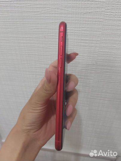 iPhone 11 64gb red