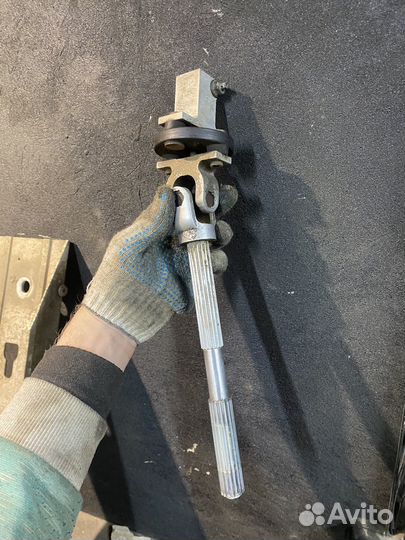 Рулевой карданчик volvo 850