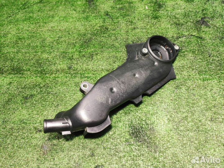 Корпус термостата Audi A6 C5 2.7л