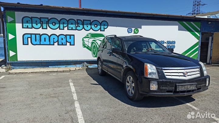 Кронштейн правый Cadillac SRX 25746011