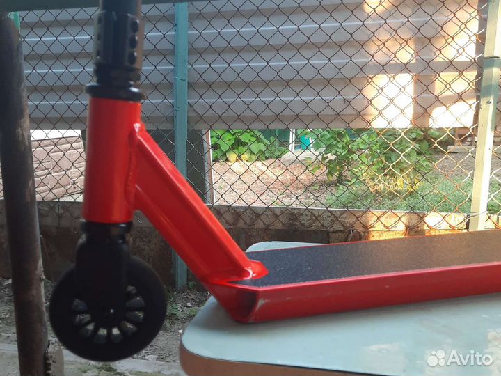 Трюковой самокат