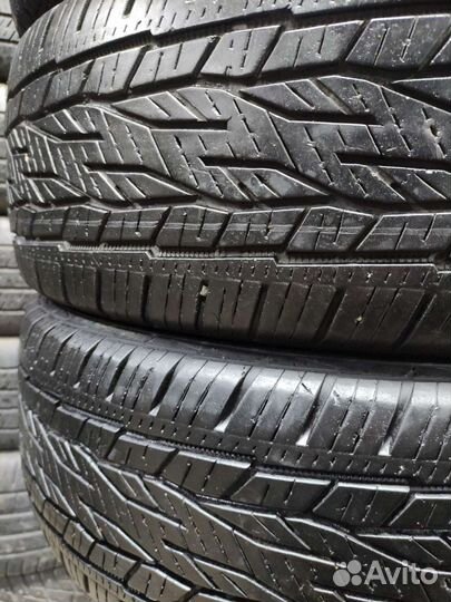 Continental ContiCrossContact LX2 215/60 R17 96T