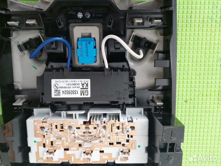 Плафон салона Opel Insignia