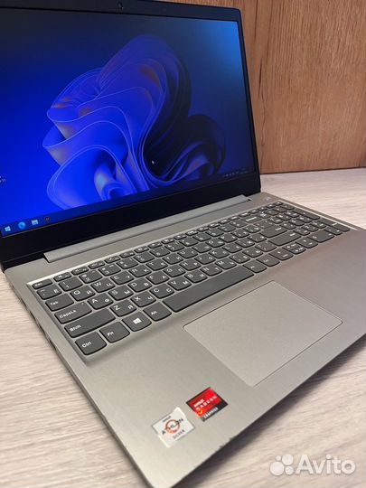 Свежий Lenovo Ideapad 3