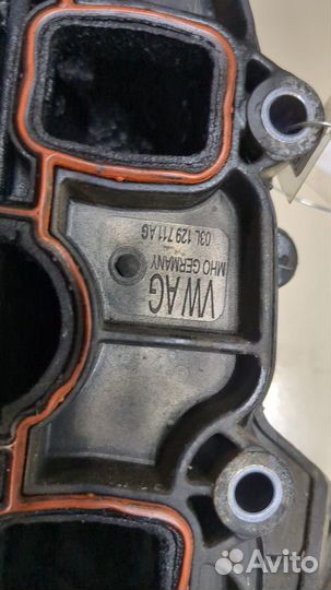 Коллектор впускной Volkswagen Passat 6, 2010