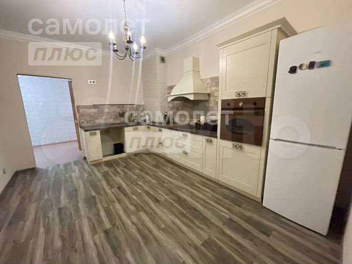 2-к. квартира, 89 м², 11/12 эт.