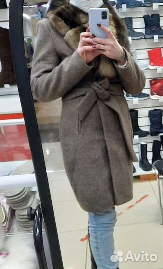 Пальто женское