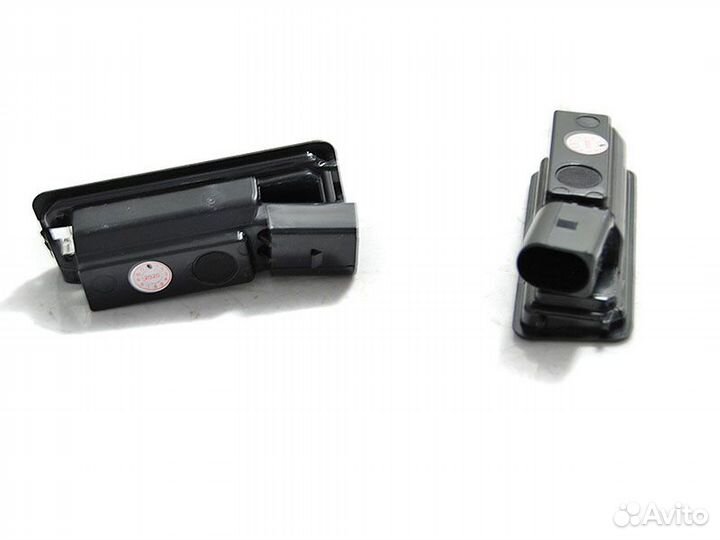 Подсветка номера VW Golf 6, Passat CC (11+) prvw10