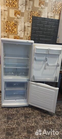 Холодильник атлант бу