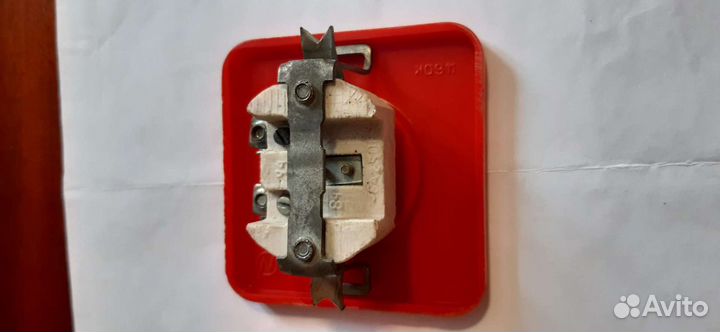 Розетки встраиваемые СССР, знак качества