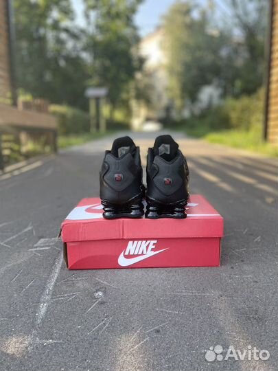 Кроссовки nike shox