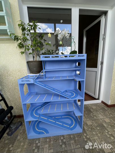 Стеллаж-парковка детская мебель