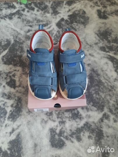 Сандалии для мальчика 25 размер