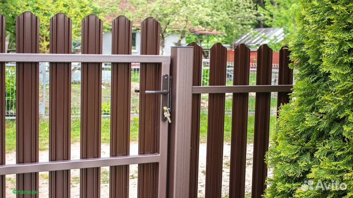 Штакетник металлический