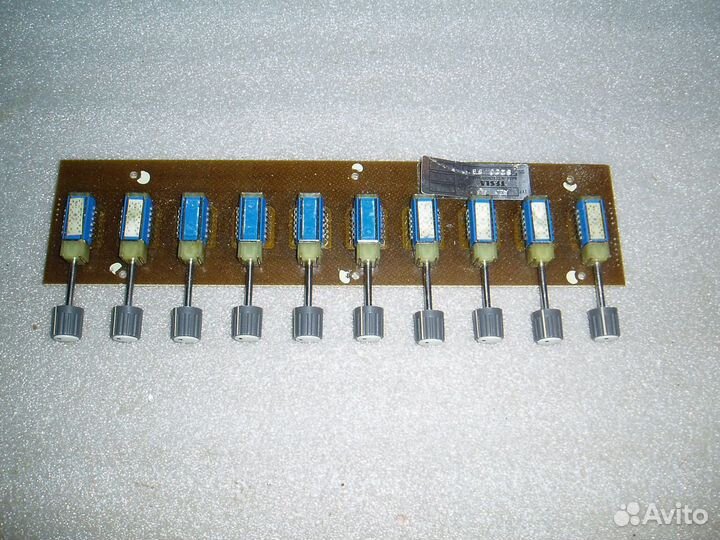 Галетники Tesla 10 переключателей на 12 положений