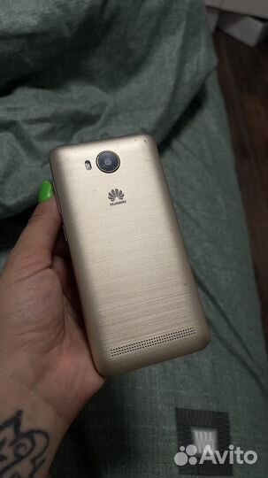 Телефон huawei