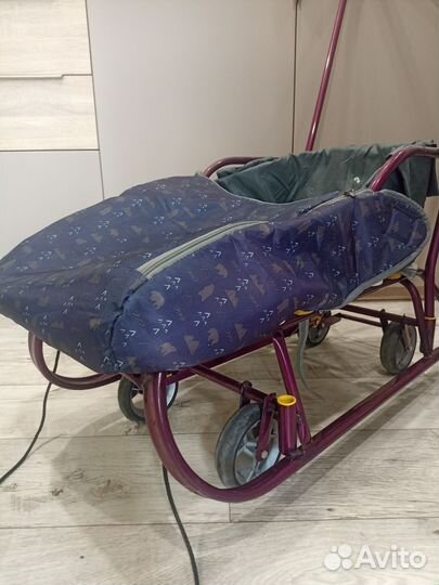 Санки на колесах