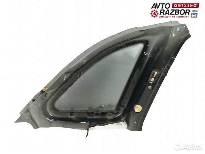 Стекло кузовное глухое левое Audi AQ5