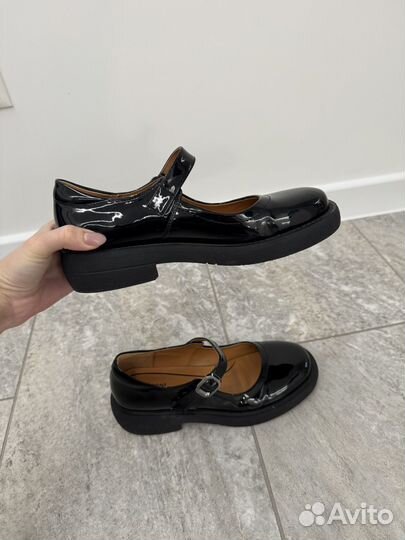 Лаковые туфли Instreet