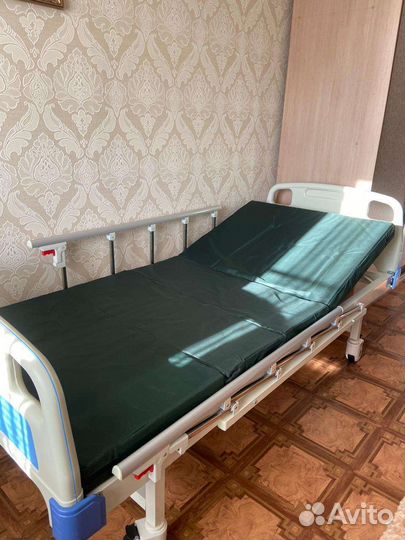 Кровать для лежачих больных