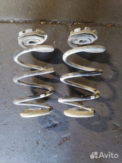 Пружина подвески задняя Renault