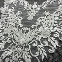 Кружево с вышивкой