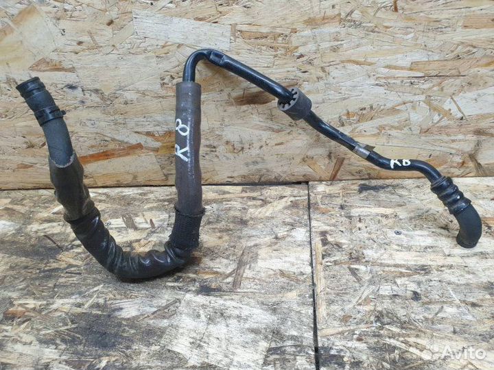 Трубка охлаждения Audi R8 42 4.2 2008