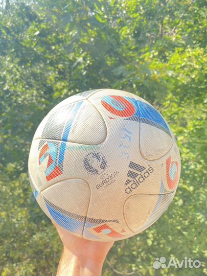 Футбольный мяч Adidas uefa Euro 2016