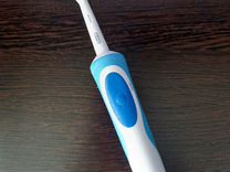 Зубная щетка электрическая Oral-B Braun