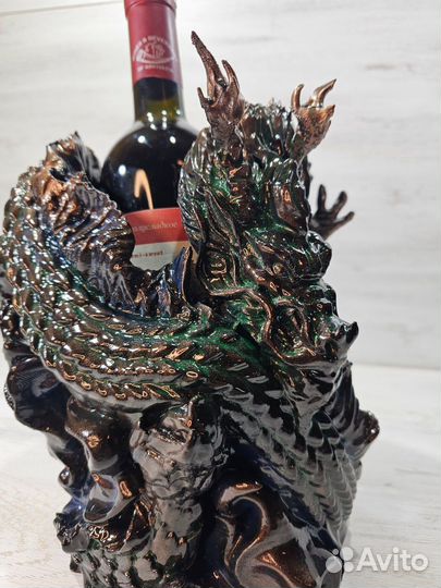 Оригинальная подставка для вина